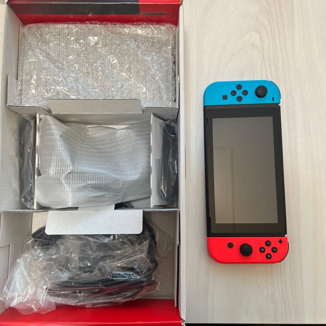 Nintendo Switchバッテリー強化版2022年モデル美品