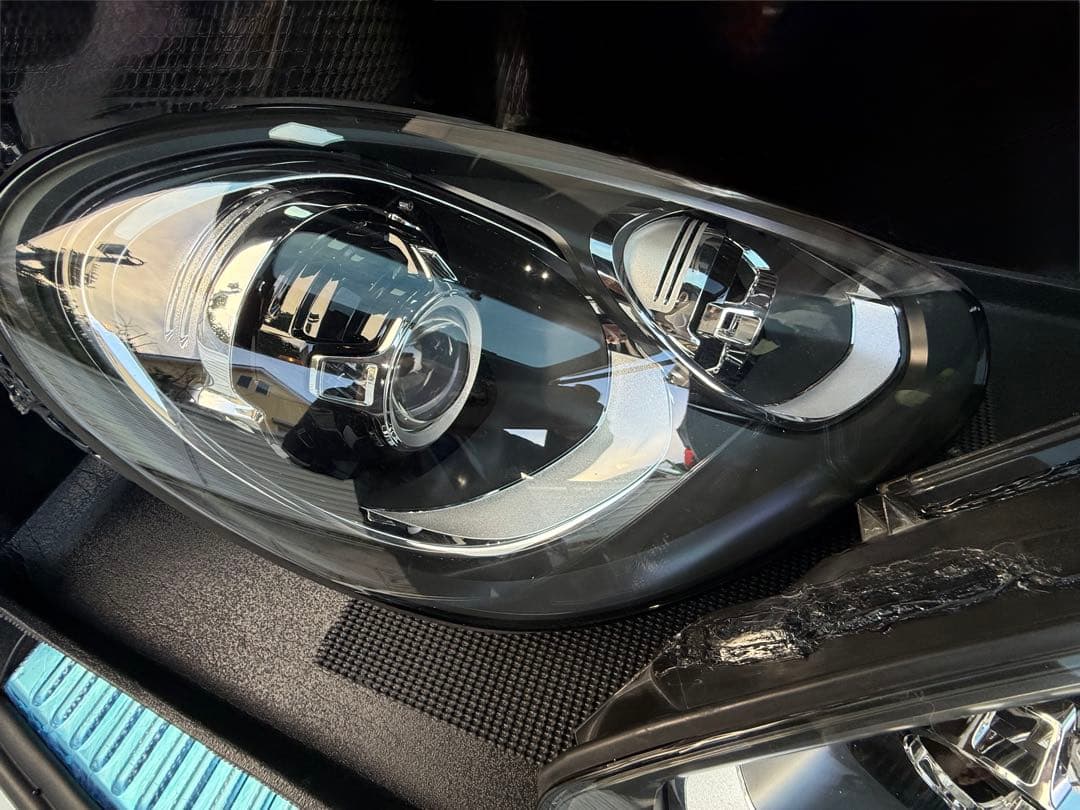 ポルシェ カイエン　958 後期　LED ヘッドライト 2個セット