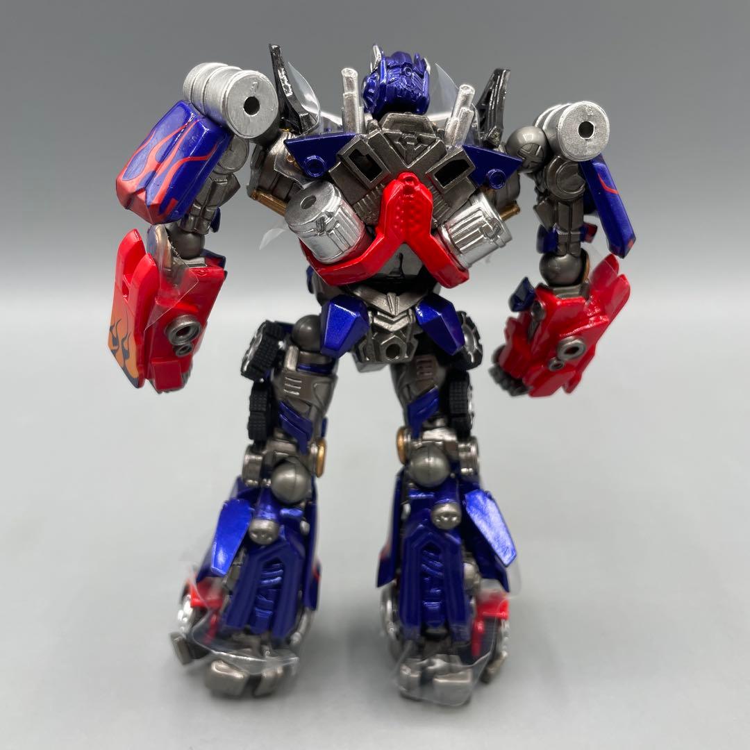 特撮リボルテック オプティマスプライム トランスフォーマー