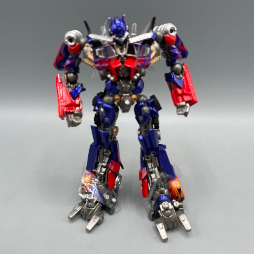 特撮リボルテック オプティマスプライム トランスフォーマー