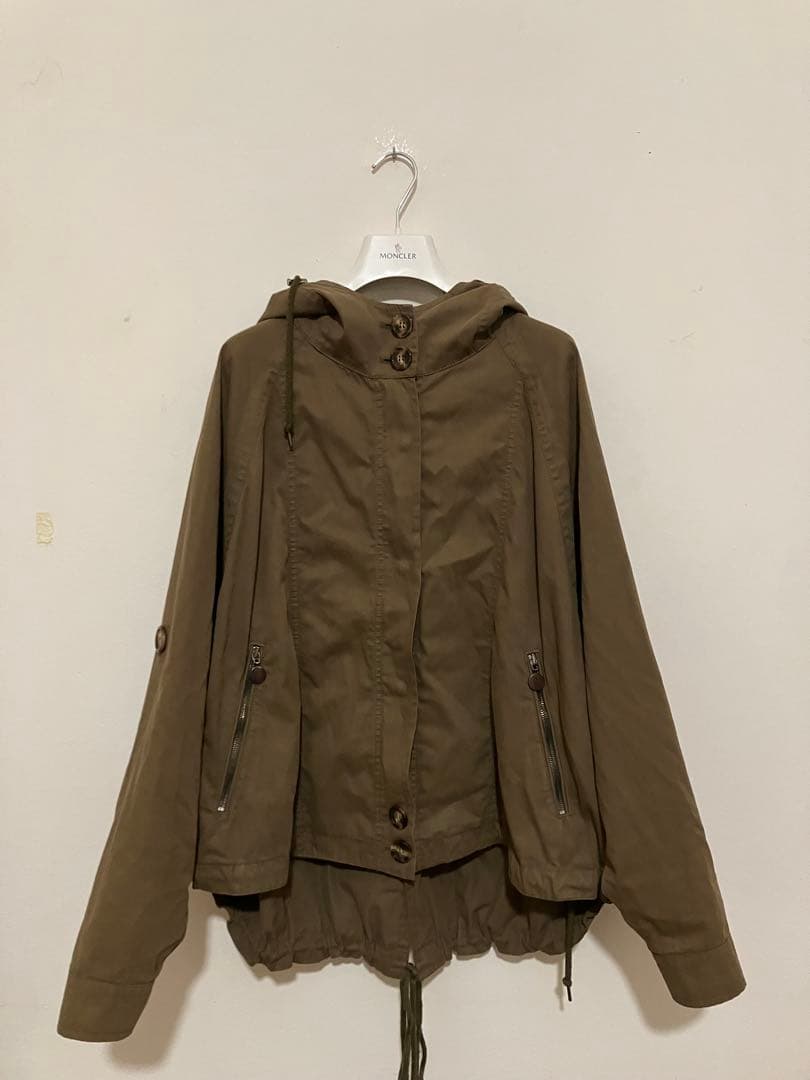 Moncler モンクレール　モモンガ型フード付きコットンジャケット
