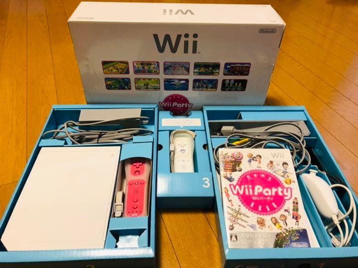Wii本体＋パーティ♪♪ソフト3本+リモコン追加てプレゼント！