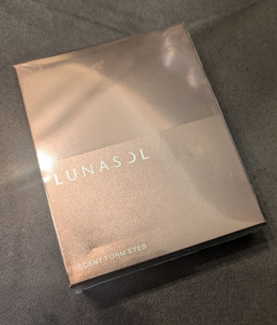 LUNASOL 　セントフォルムアイズ 　チョコレートコスモス