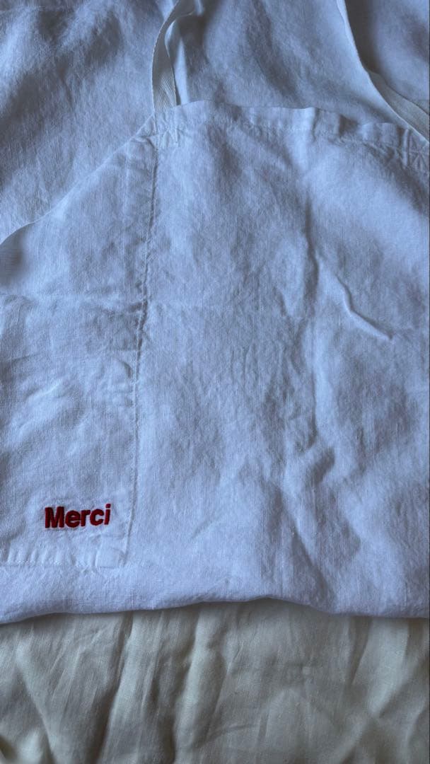merciメルシーリネンエプロン
