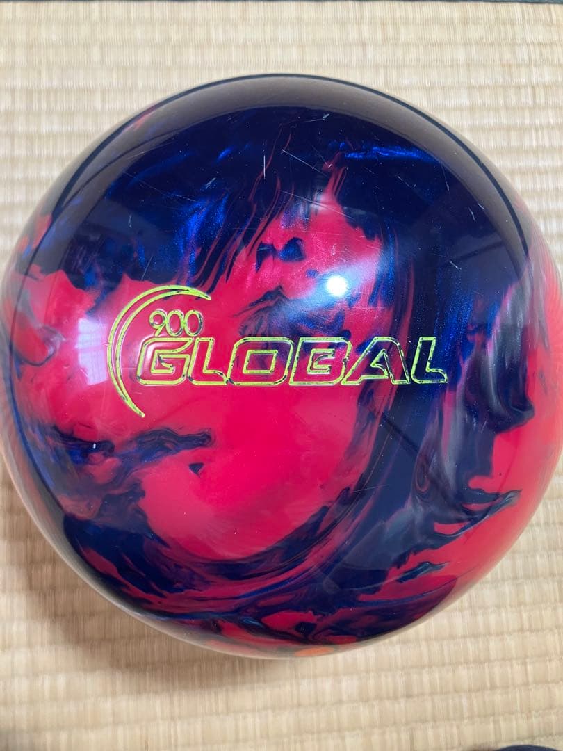 EXTREME 2022 ボウリングボール13ポンド