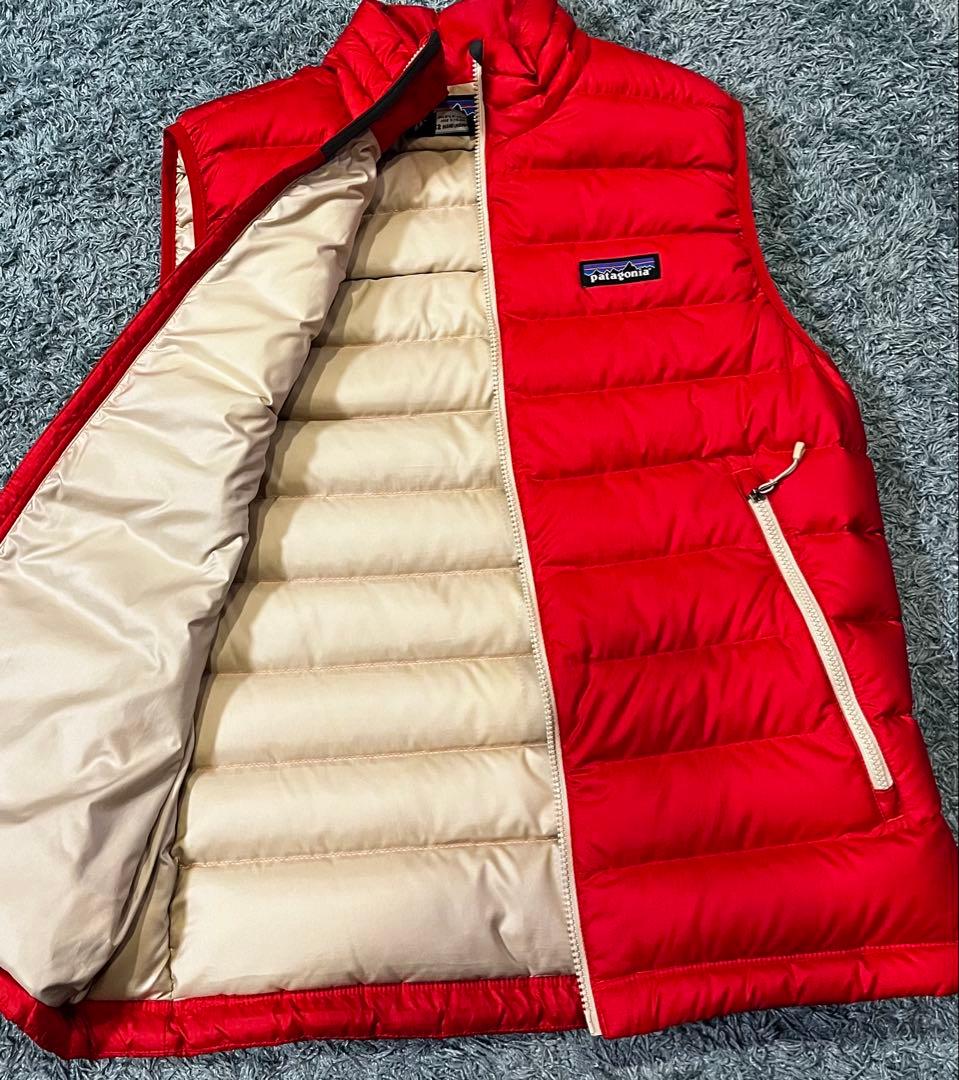 メンズXS サイズpatagonia ダウン・セーター・ベスト
