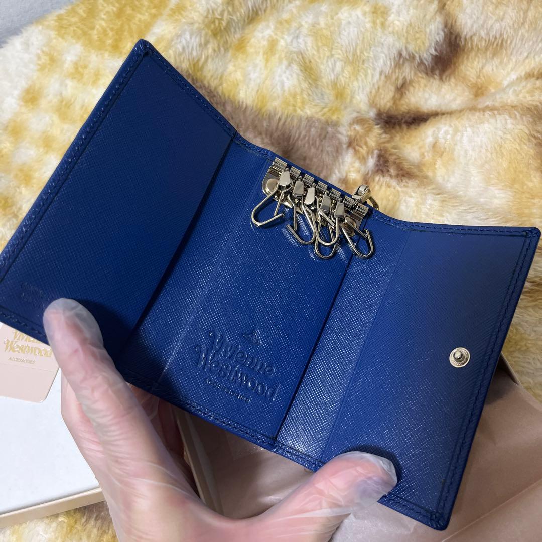 Vivienne Westwood 青いキーケース