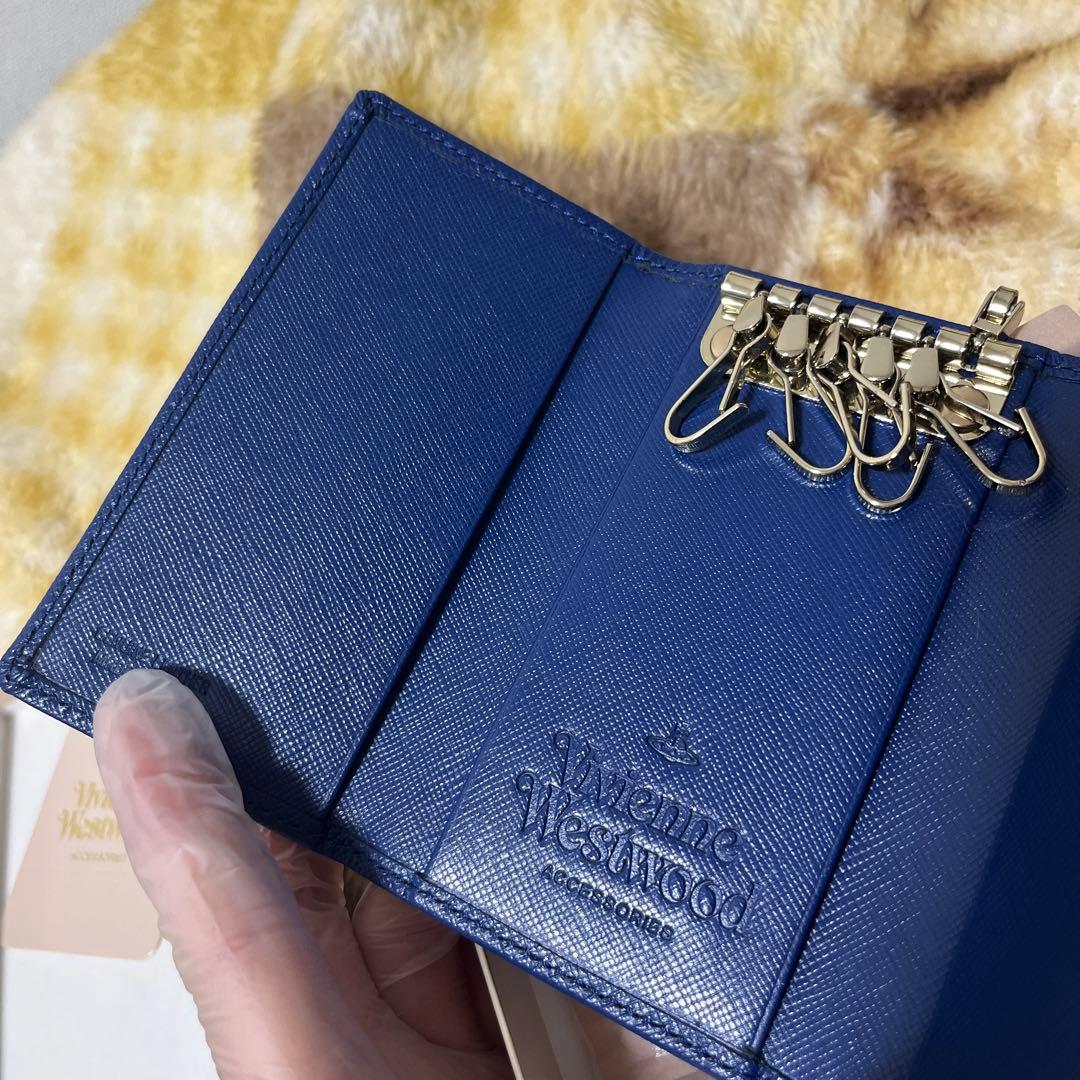 Vivienne Westwood 青いキーケース