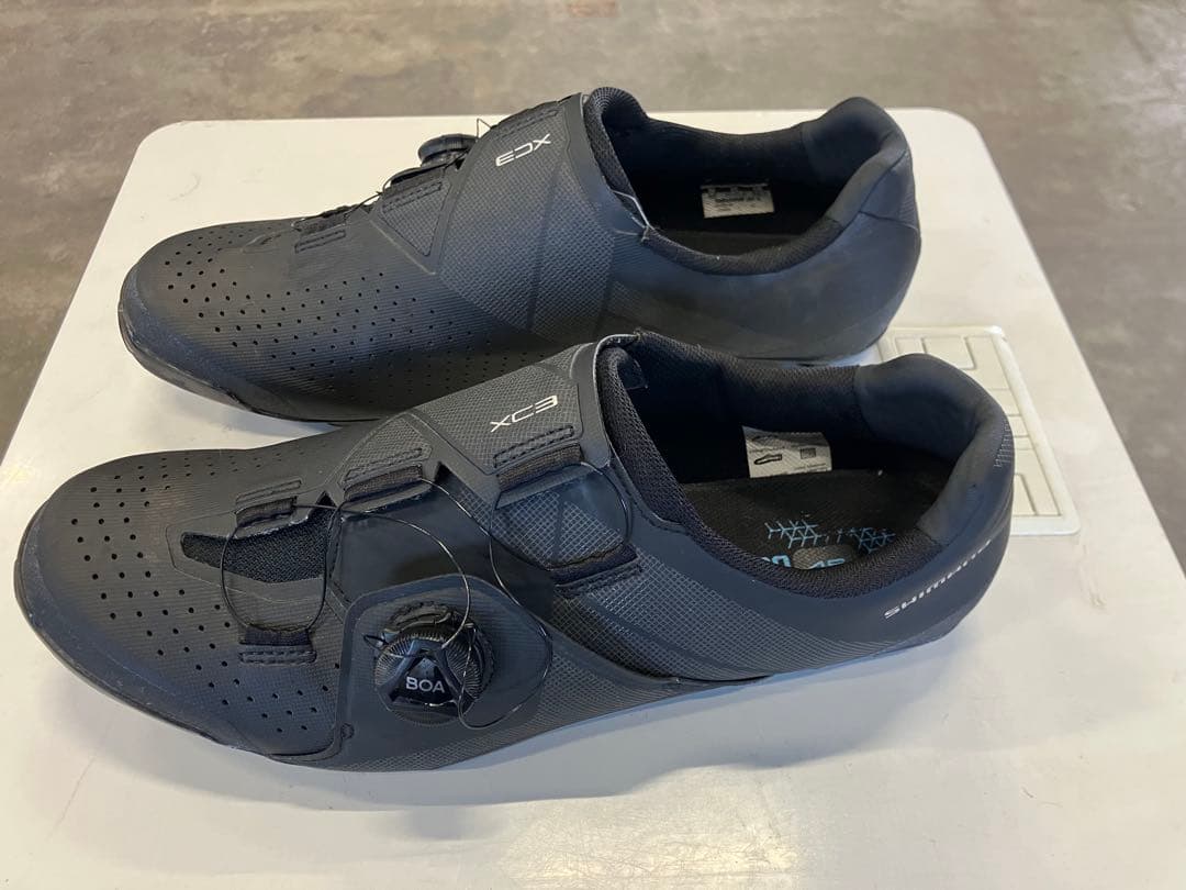 SHIMANO XC3 ブラック シューズ