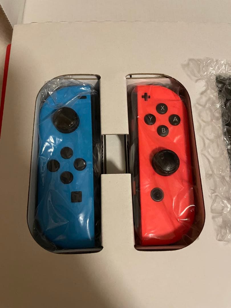 【箱あり】Switch 本体 赤/青 Joy-Con付き　動作確認済み