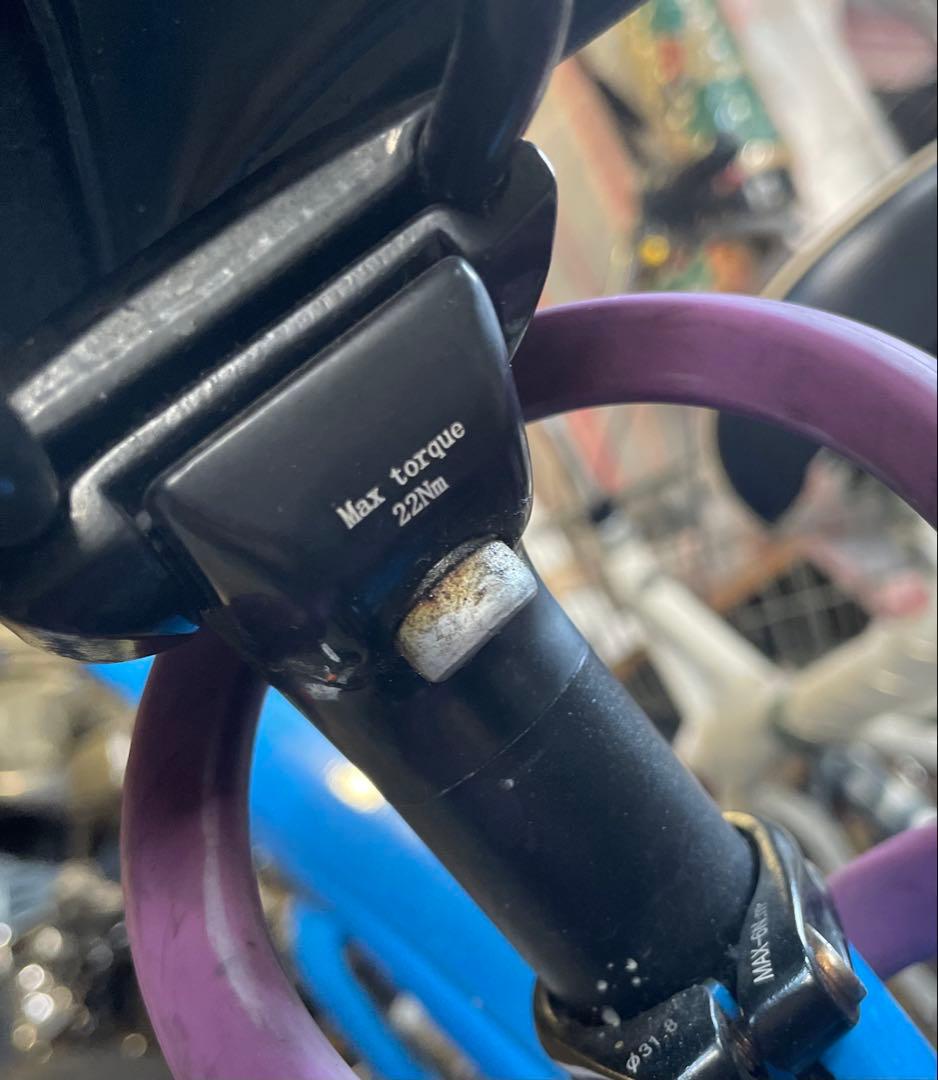 青 クロスバイク スポーツサイクル