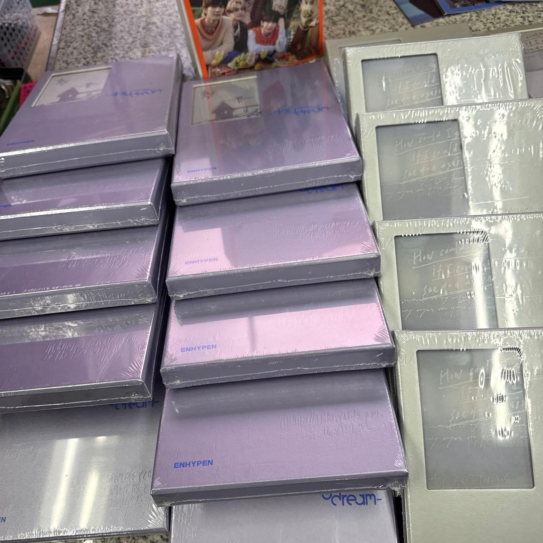 A*a様 ENHYPEN K-POP CD31点セット カード32枚セット 小物