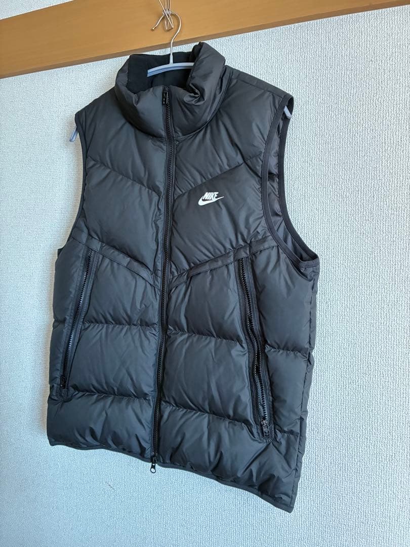 Nike ダウンベスト　STORM-FIT ブラック M