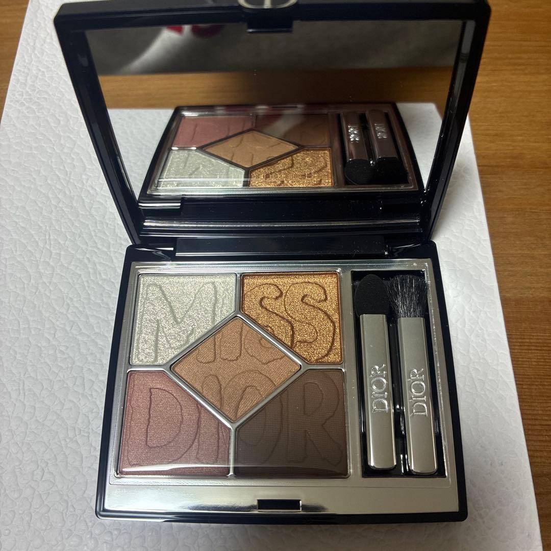 MISS DIOR 664 ワイルドベージュ　アイシャドウ　新品未使用