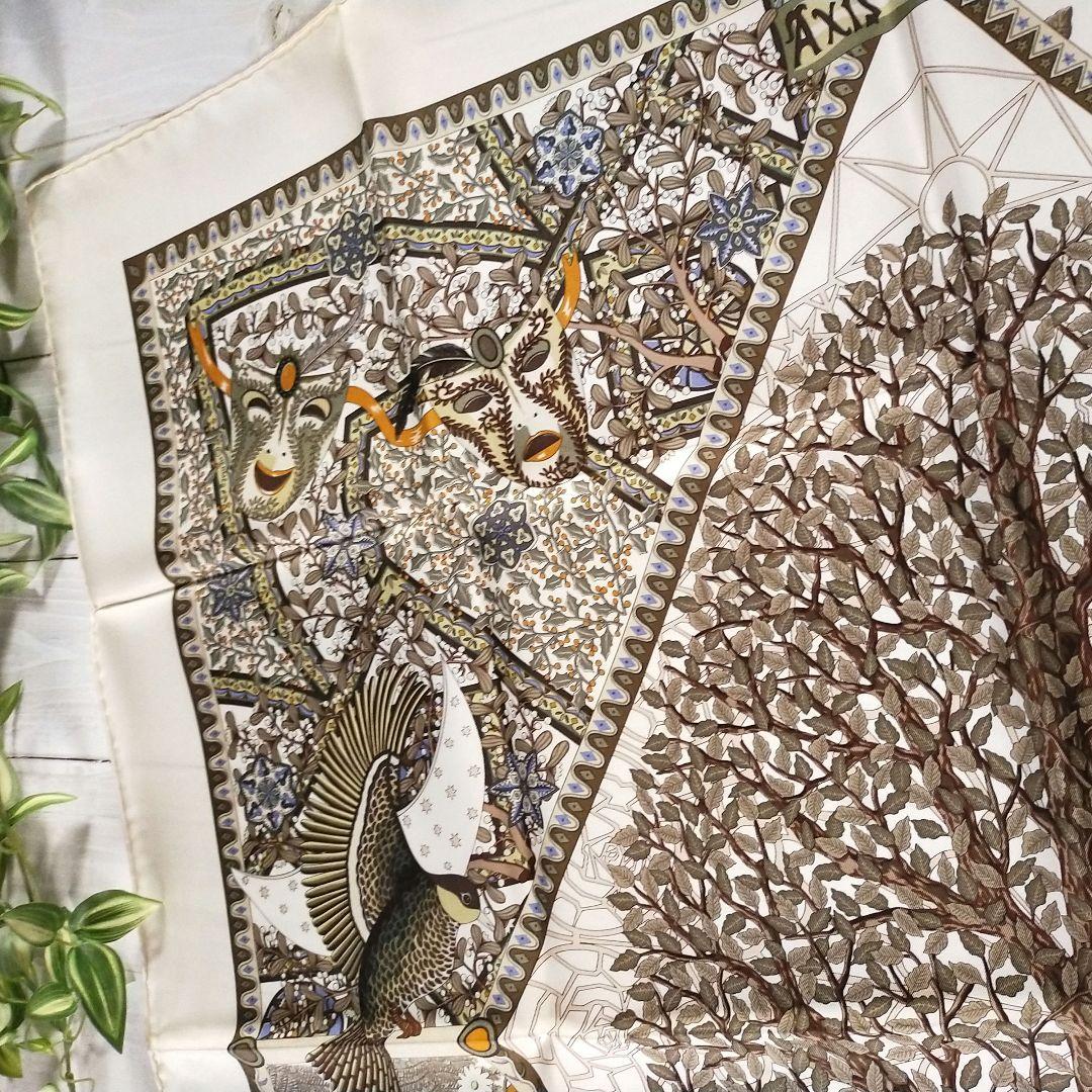 ☘️新品未使用☘️ HERMES カレ90　Axis Mundi 世界の中心軸