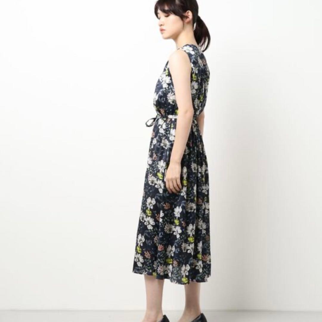近年モデル♡アナイ フラワープリントロングワンピース ベルト 花柄 フレア M