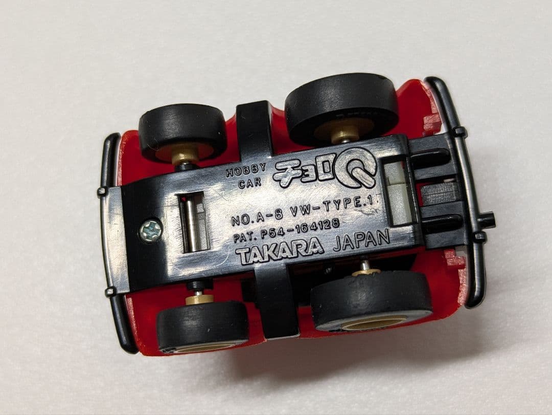 チョロＱ　A-8　VW TYPEⅠ　赤ラメ　ダンロップタイヤ