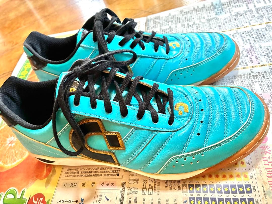 ２回使用☆デスポルチ　カンピーナス　フットサルシューズ　ブルー　水色