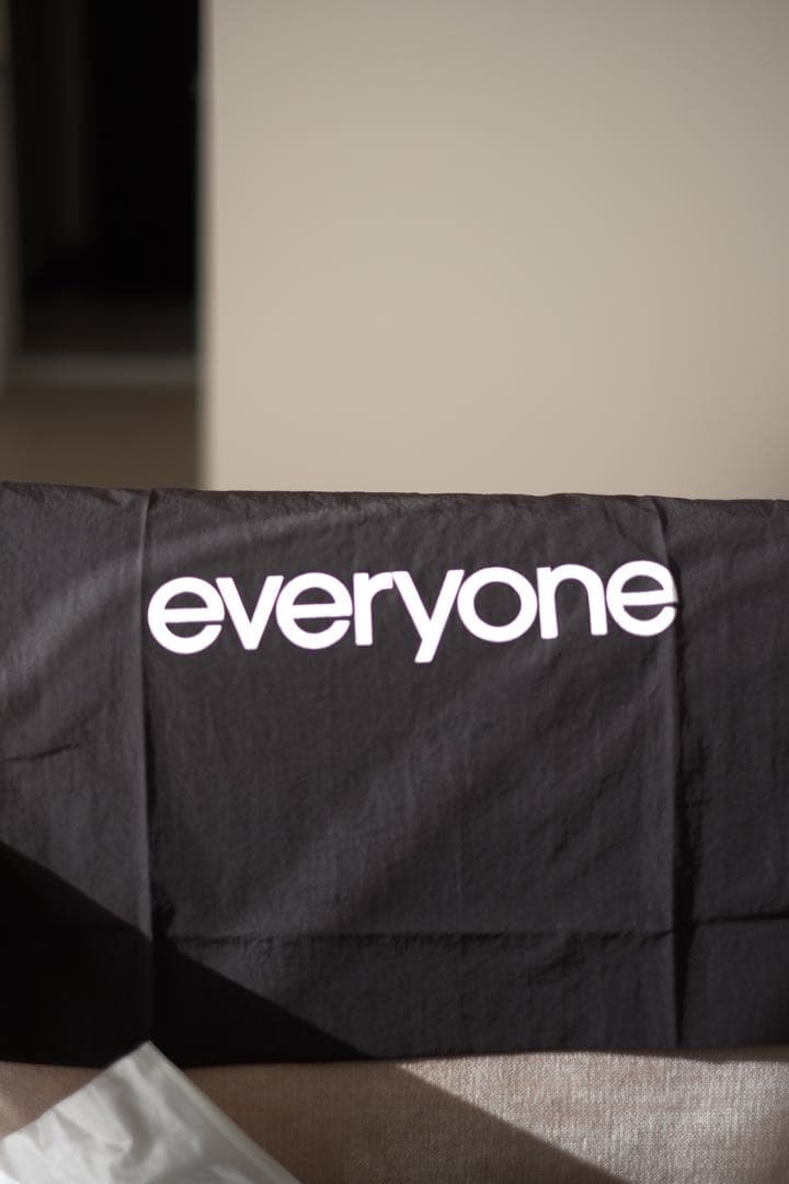 トートバッグ everyoneロゴ　(値段交渉可)