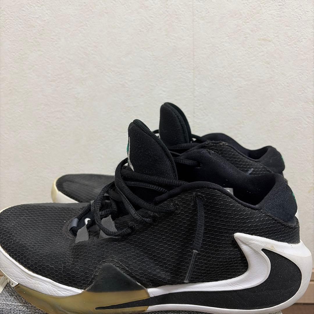 Nike FRIKE1 ブラック