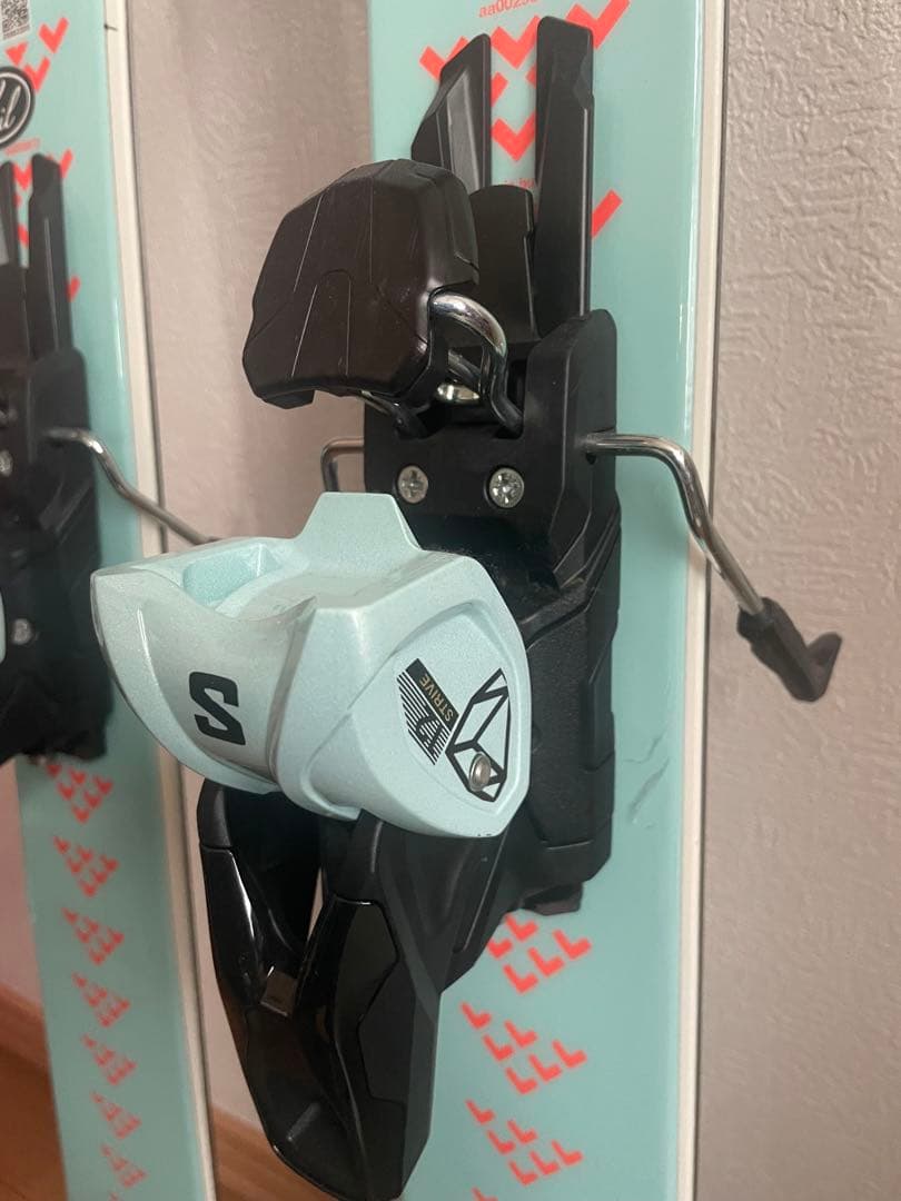 スキー BLACKCROWS Captis Birdie 154