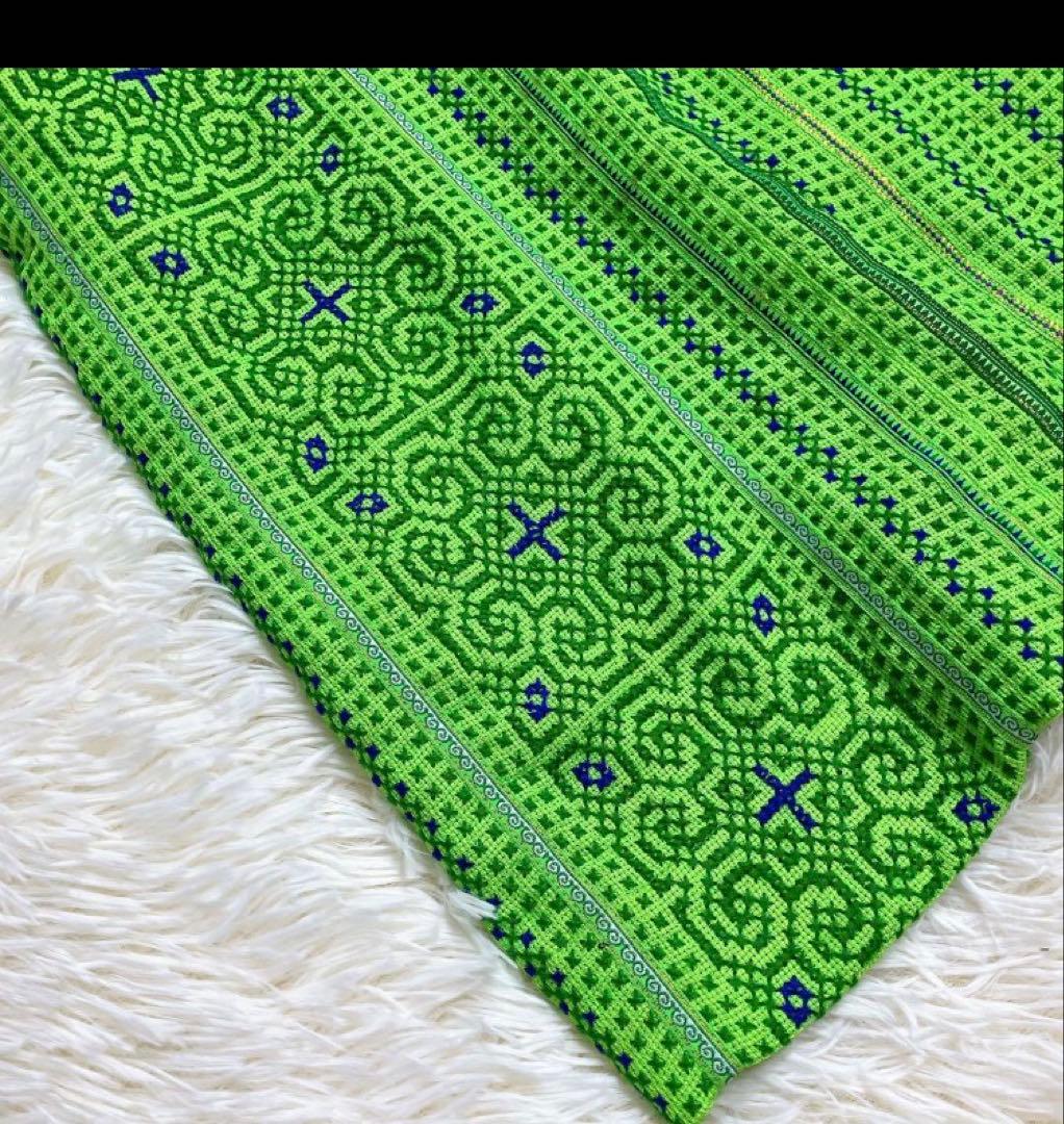✨希少✨Freada フリーダ　ガウン　モン族　グリーン　刺繍　民族衣装