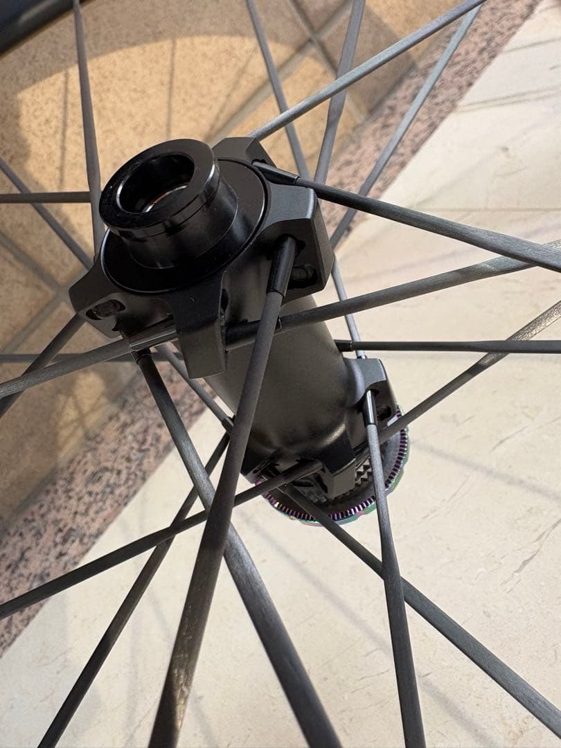 【軽量】中華カーボンリム、カーボンスポーク20H F40、R50、内幅24mm