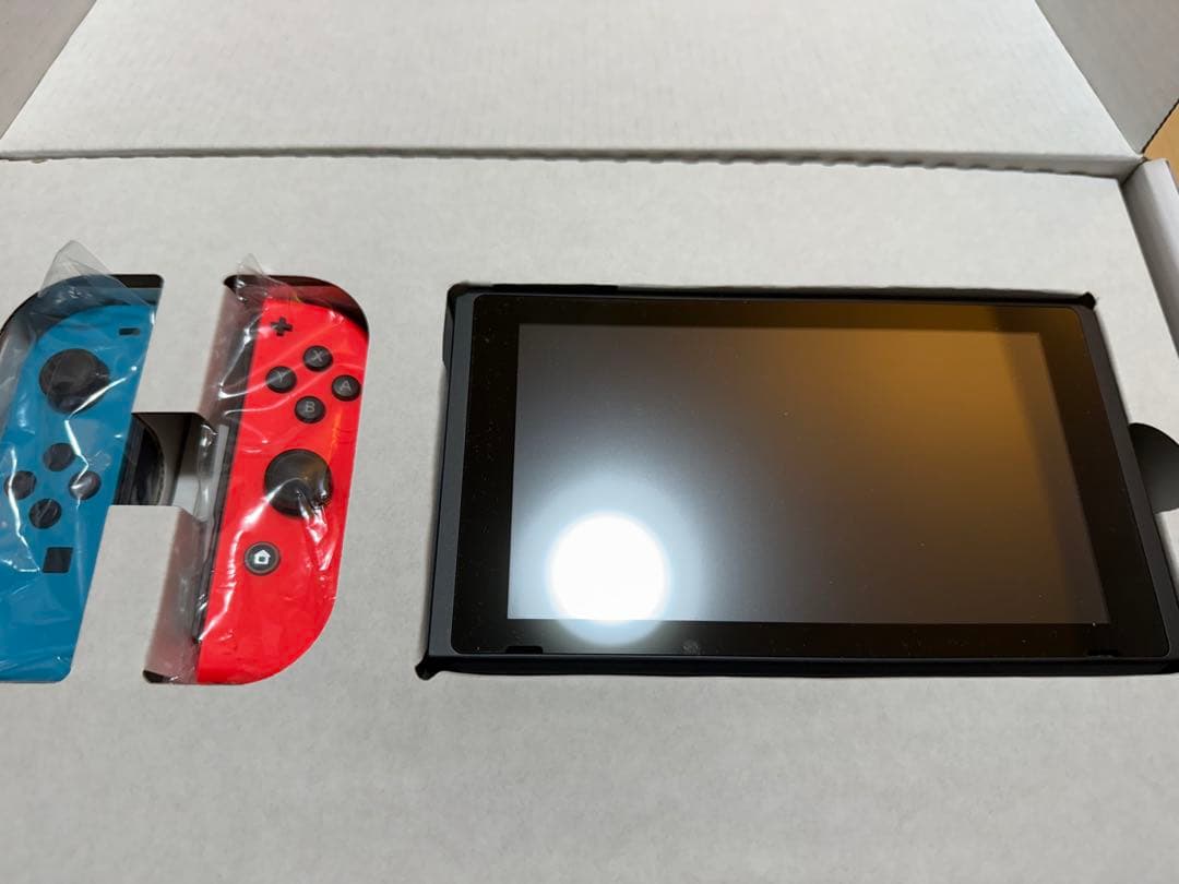 Nintendo Switch 本体 青/赤 Joy-Con 任天堂　スイッチ