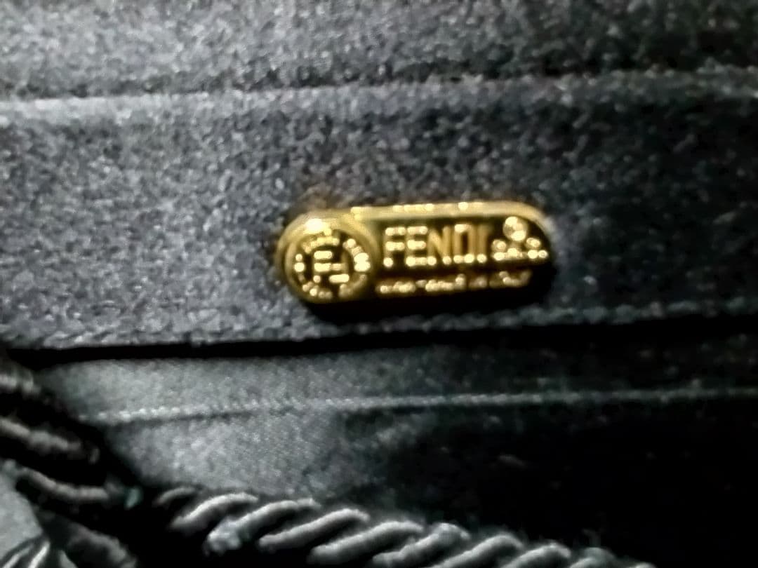 伊製/FENDIヴィンテージ フラップミニショルダーバック