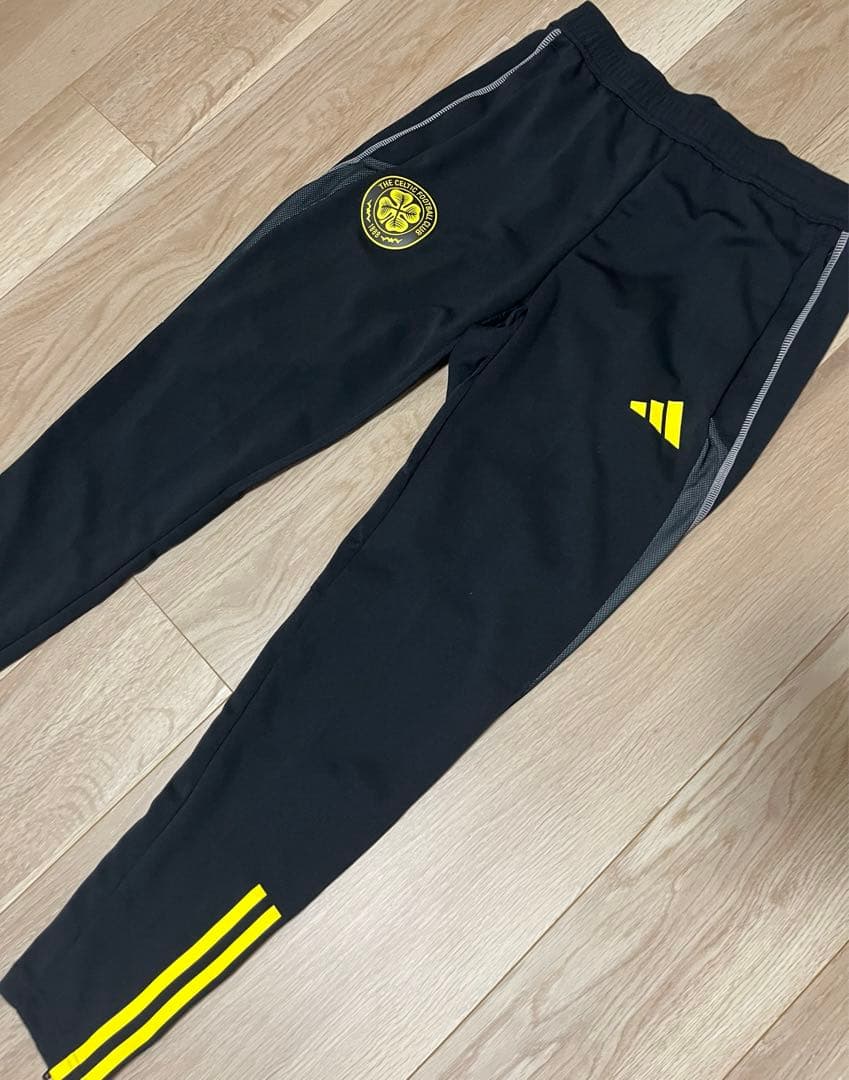 adidas セルティック　トラックパンツ　トレーニングパンツ　ジャージ　新品