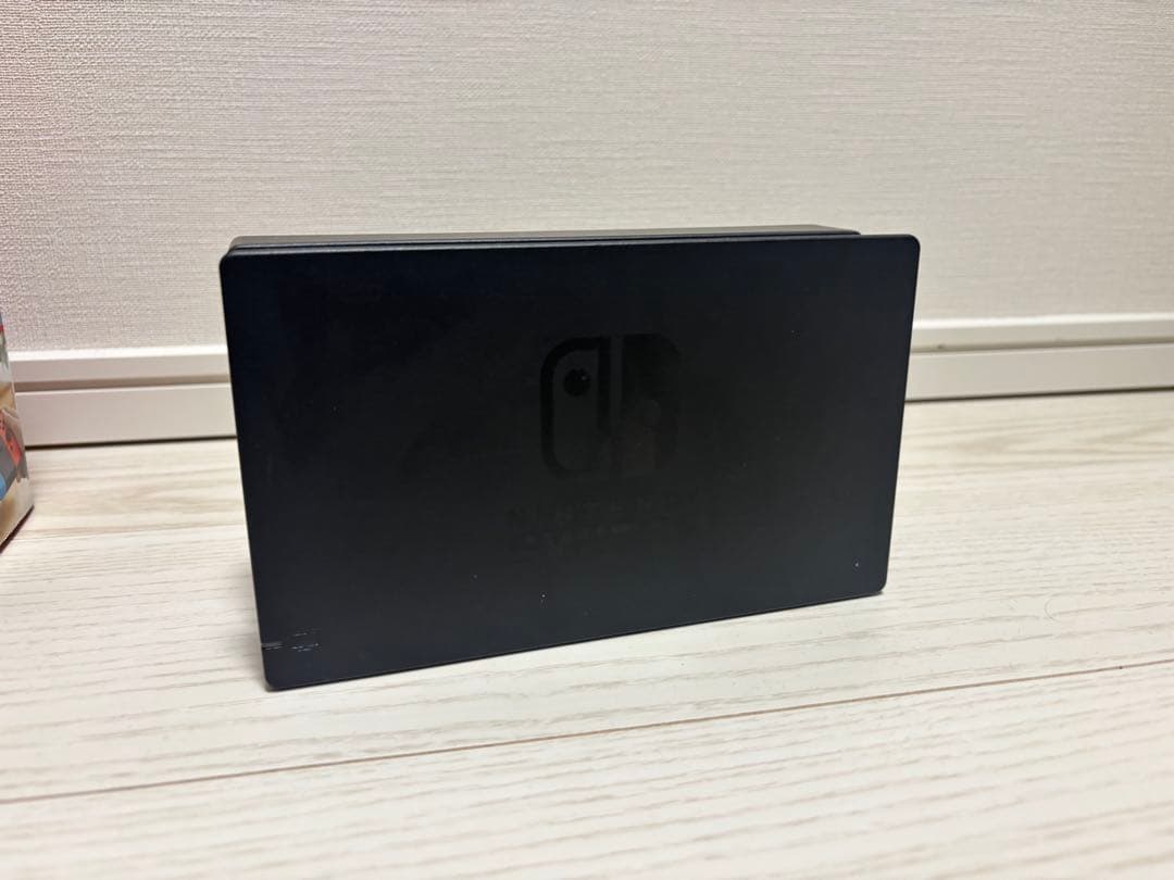 Nintendo Switch 本体 ネオンブルー/レッド ゲーム4本付き