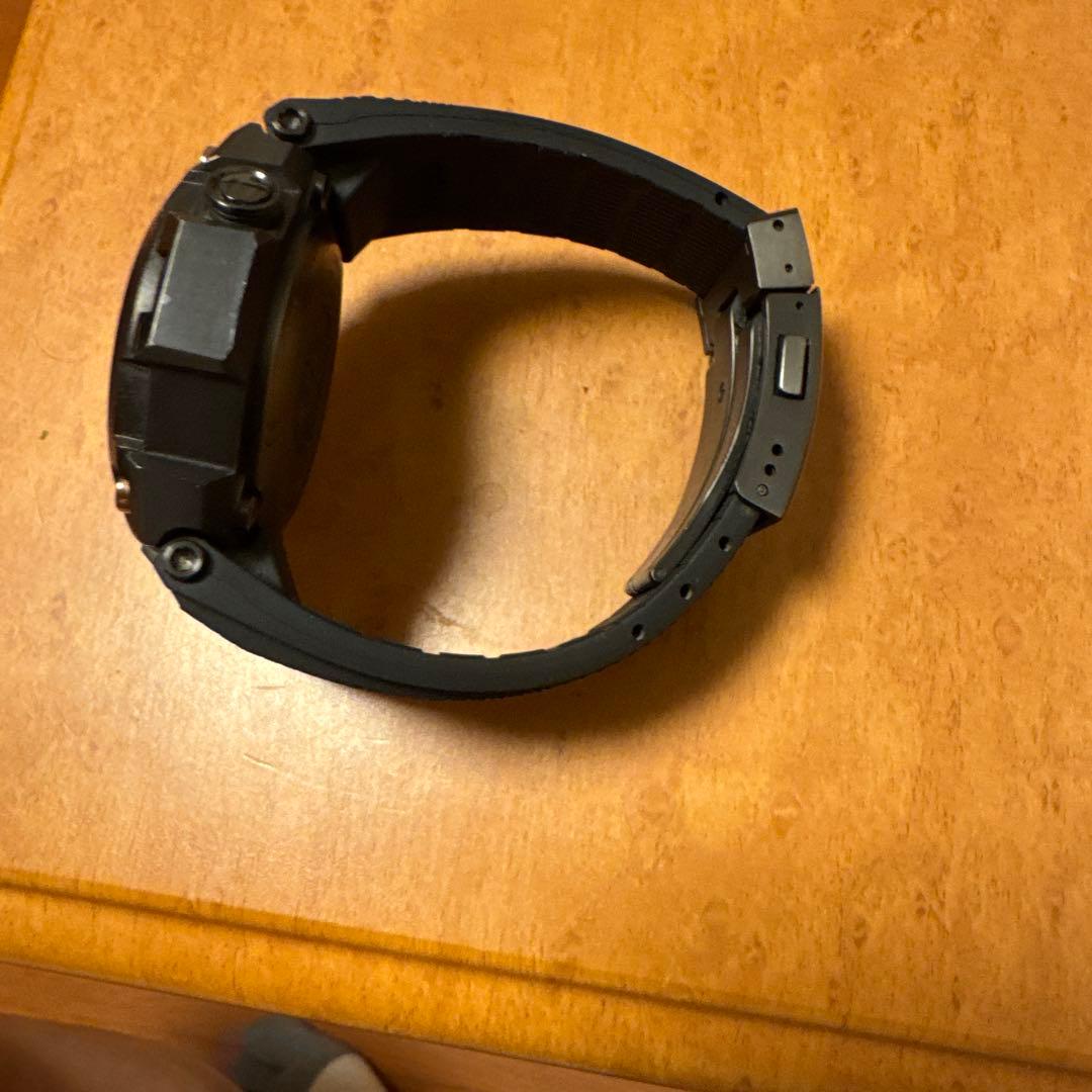 W*W様 CASIO G-SHOCK MRG-B2000R-1AJR 勝色