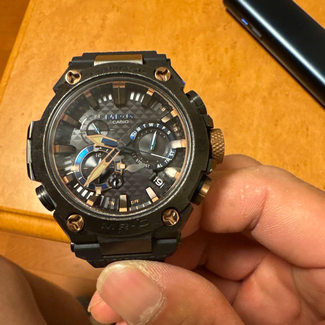W*W様 CASIO G-SHOCK MRG-B2000R-1AJR 勝色