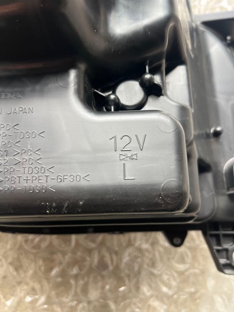 N-BOX JF5 JF6 左ヘッドライト STANLEYスタンレー W6705