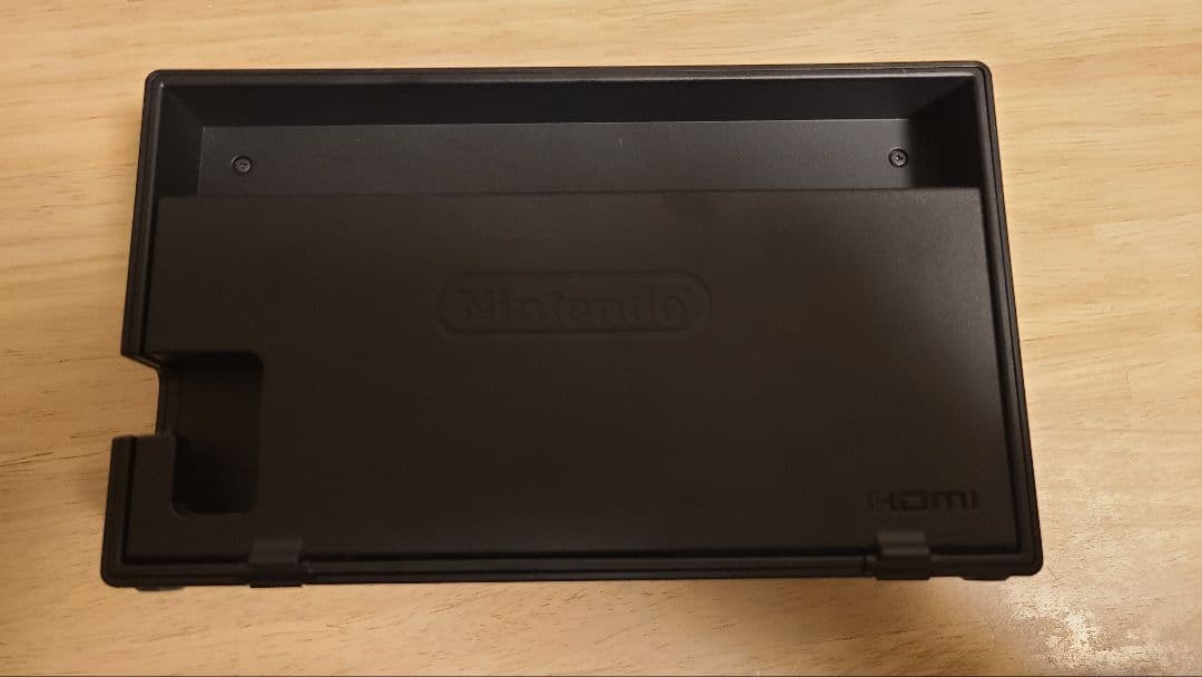 Nintendo Switch 本体＋マリオカートデラックス8、保護フィルム1枚