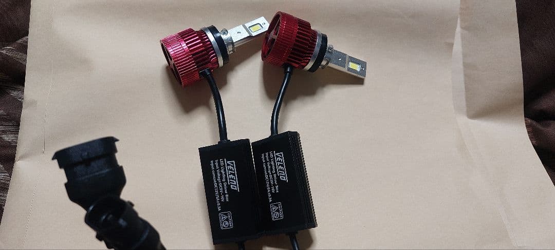 VELENO LED フォグランプ ホワイト