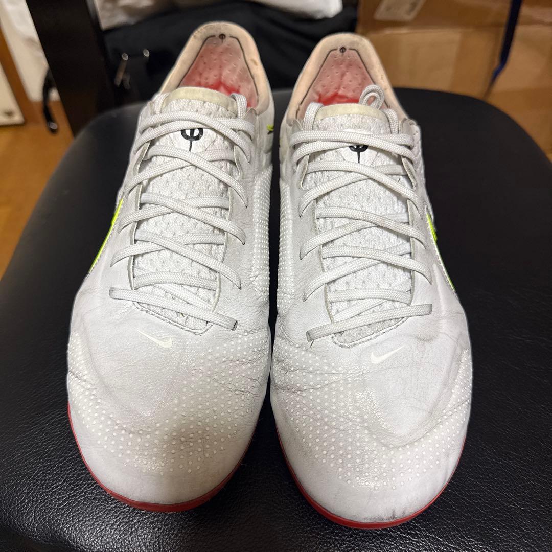 NIKEティエンポ9FG26.5cm