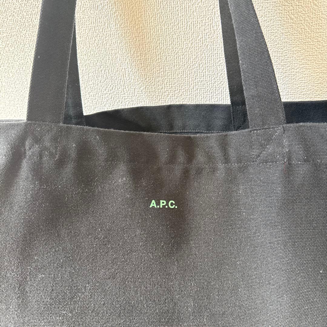 A.P.C. JJJJOUND ブラックトートバッグ