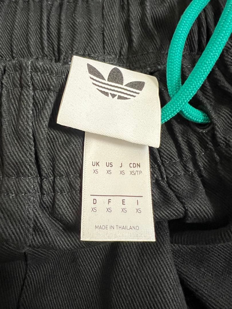 リヴァプール adidas 25/26 Icons ズボン XS