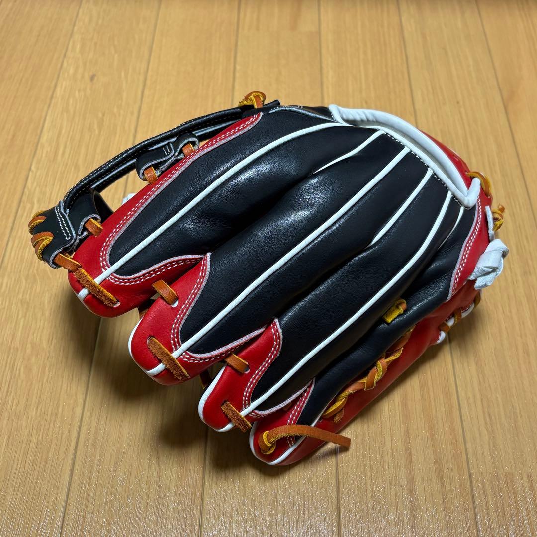 ハイゴールド　硬式　内野用グラブ