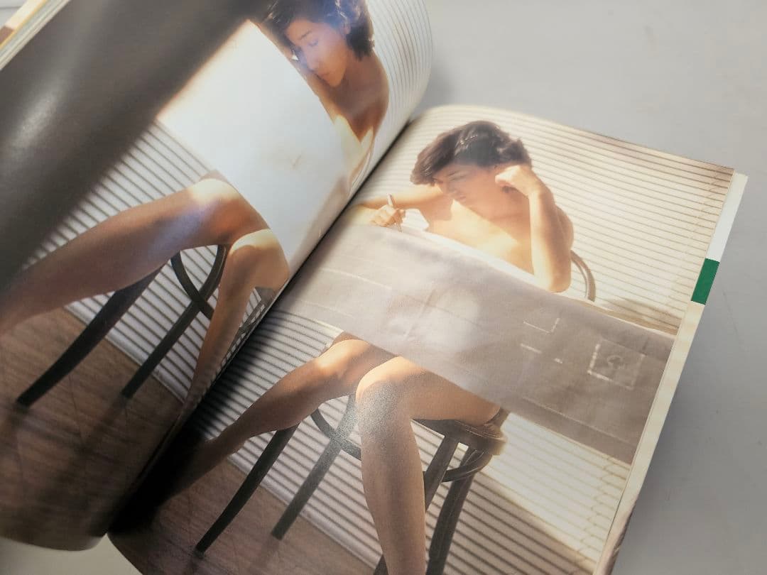 良品1980年初版 桜田淳子 写真詩集 ためらい 恋する人へ 折込ピンナップ付