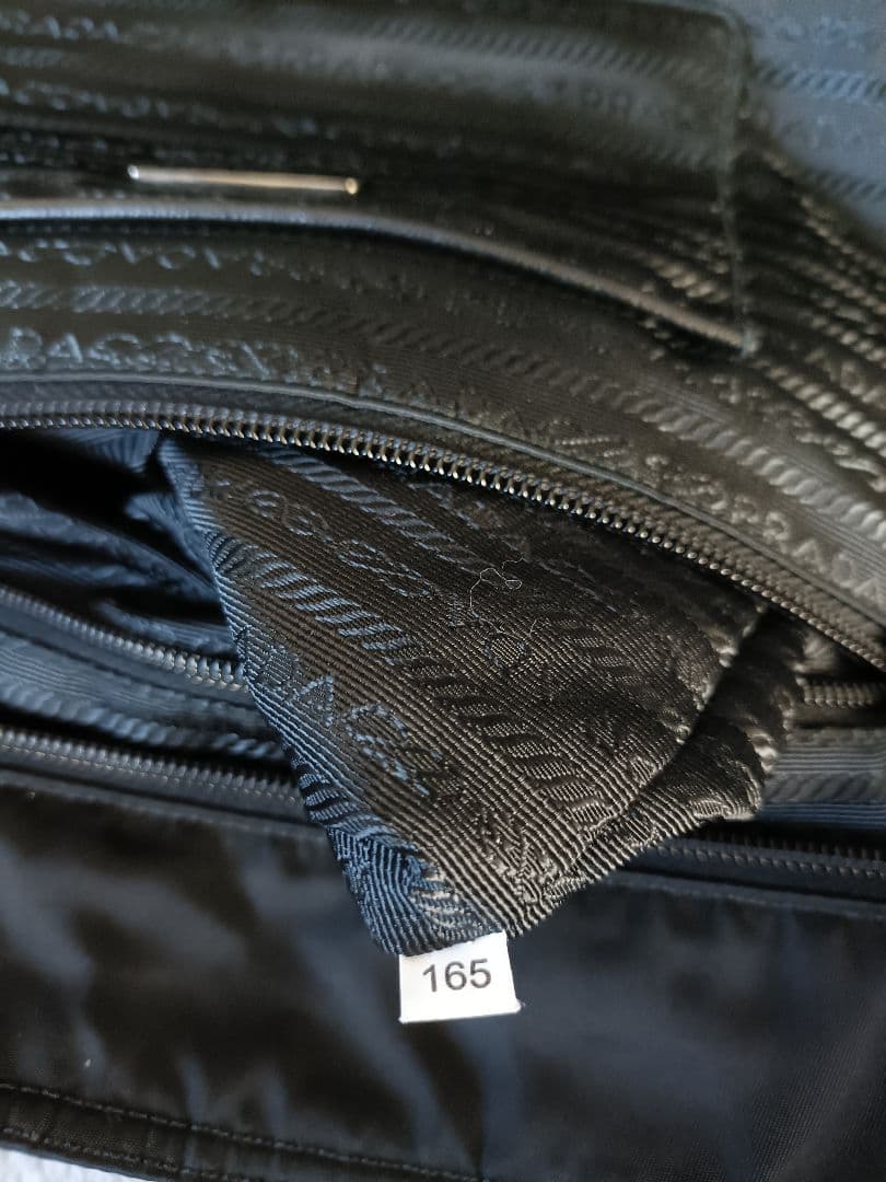PRADA ブラック トートバッグ