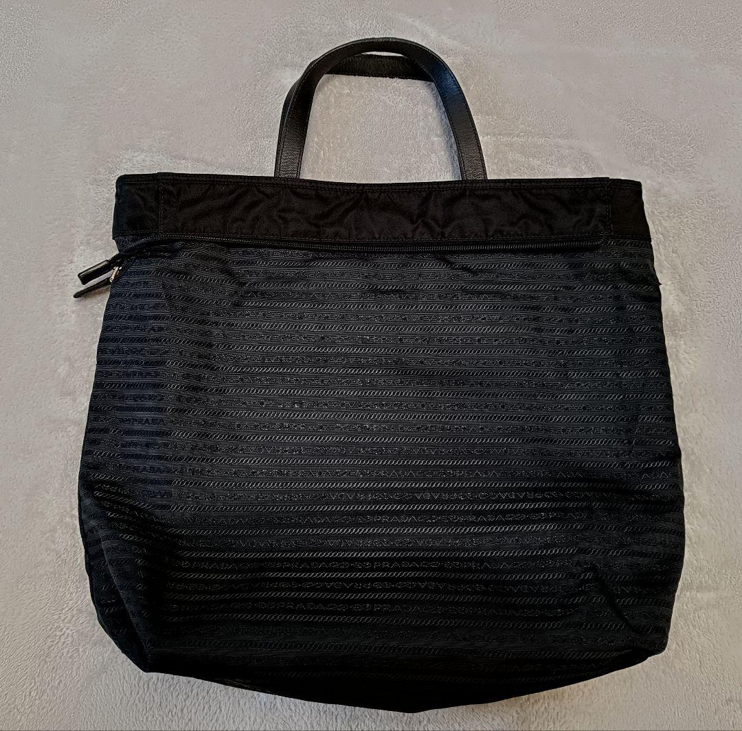 PRADA ブラック トートバッグ