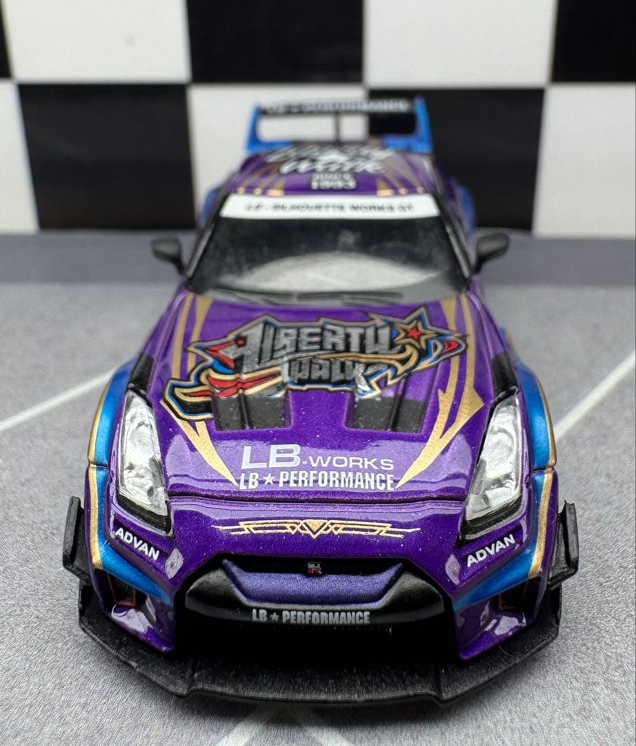 ミニカー MINIGT LB-SilhouetteWORKSGTNissan35GT-RR