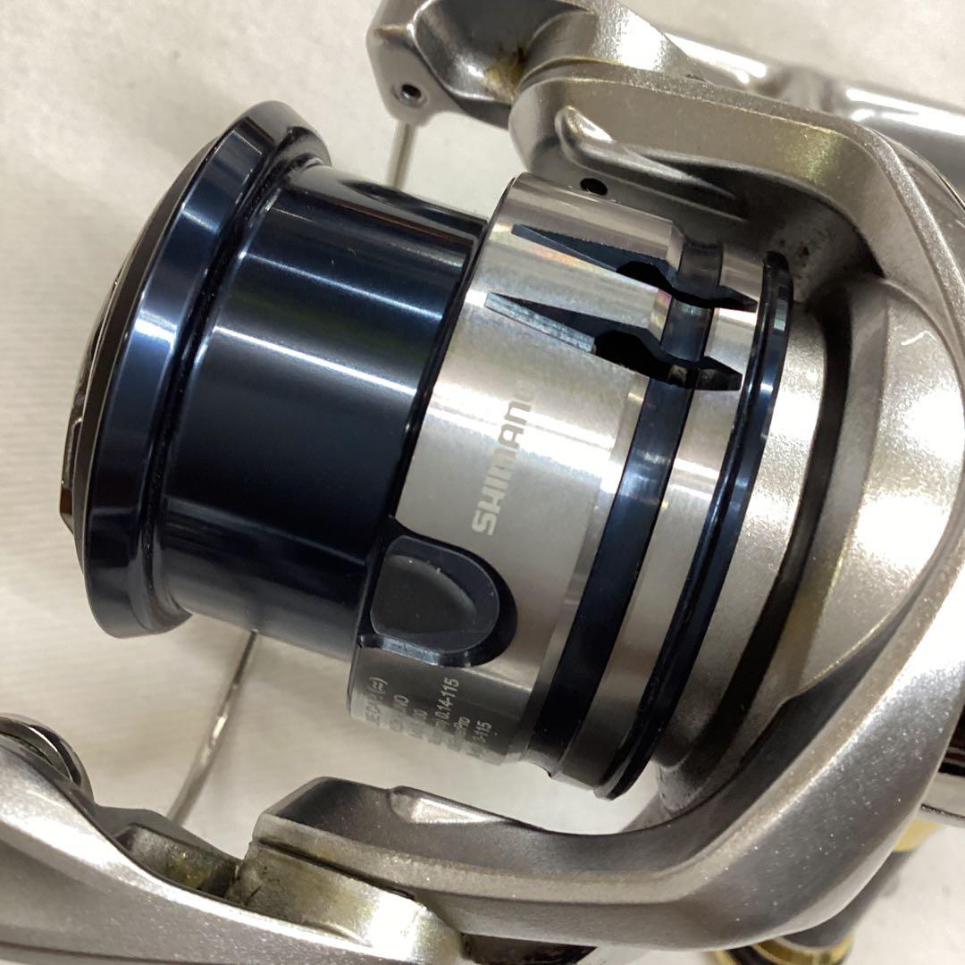 P SHIMANO STRADIC 1000SーL スピニングリール