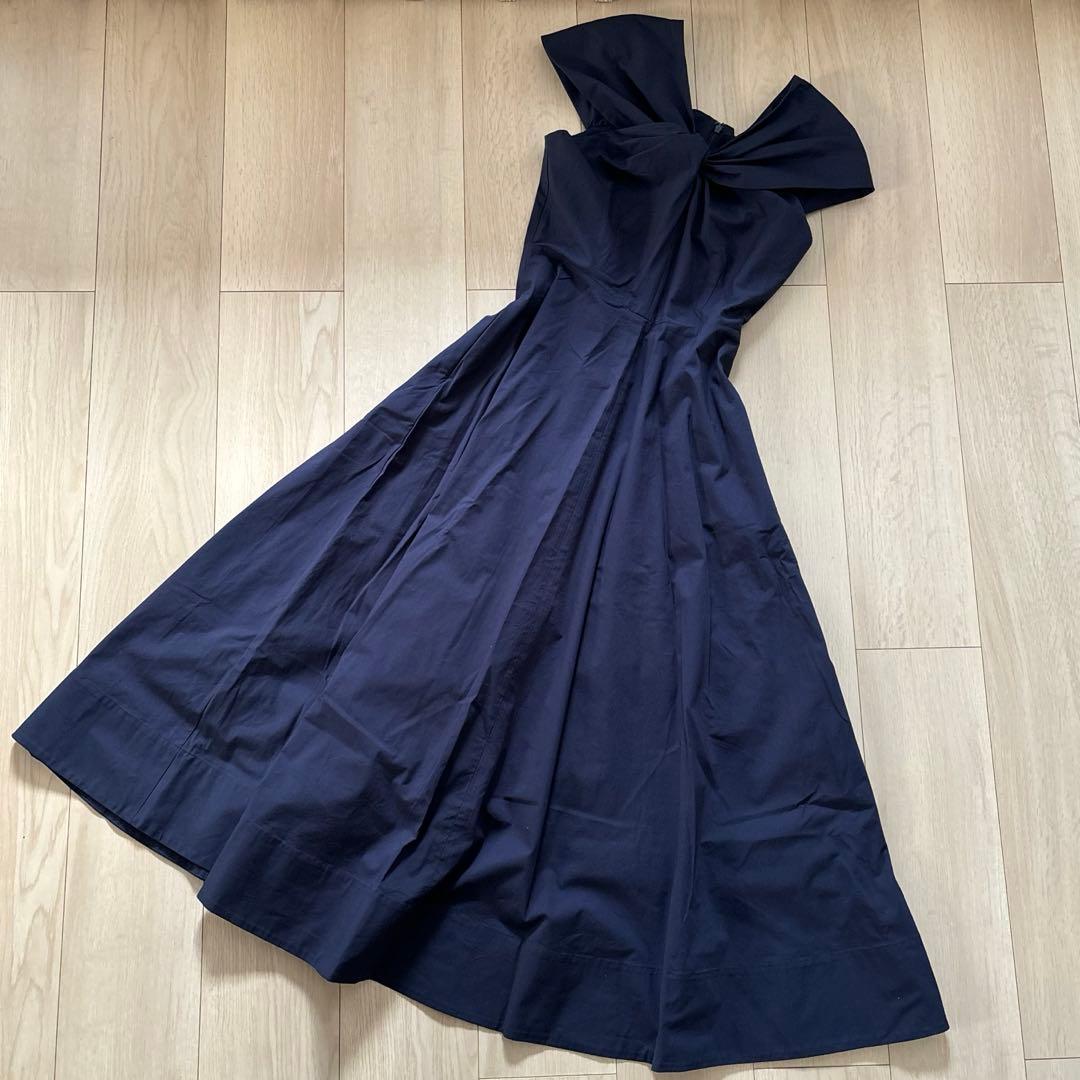 JENNE ネイビー 半袖フレアワンピース