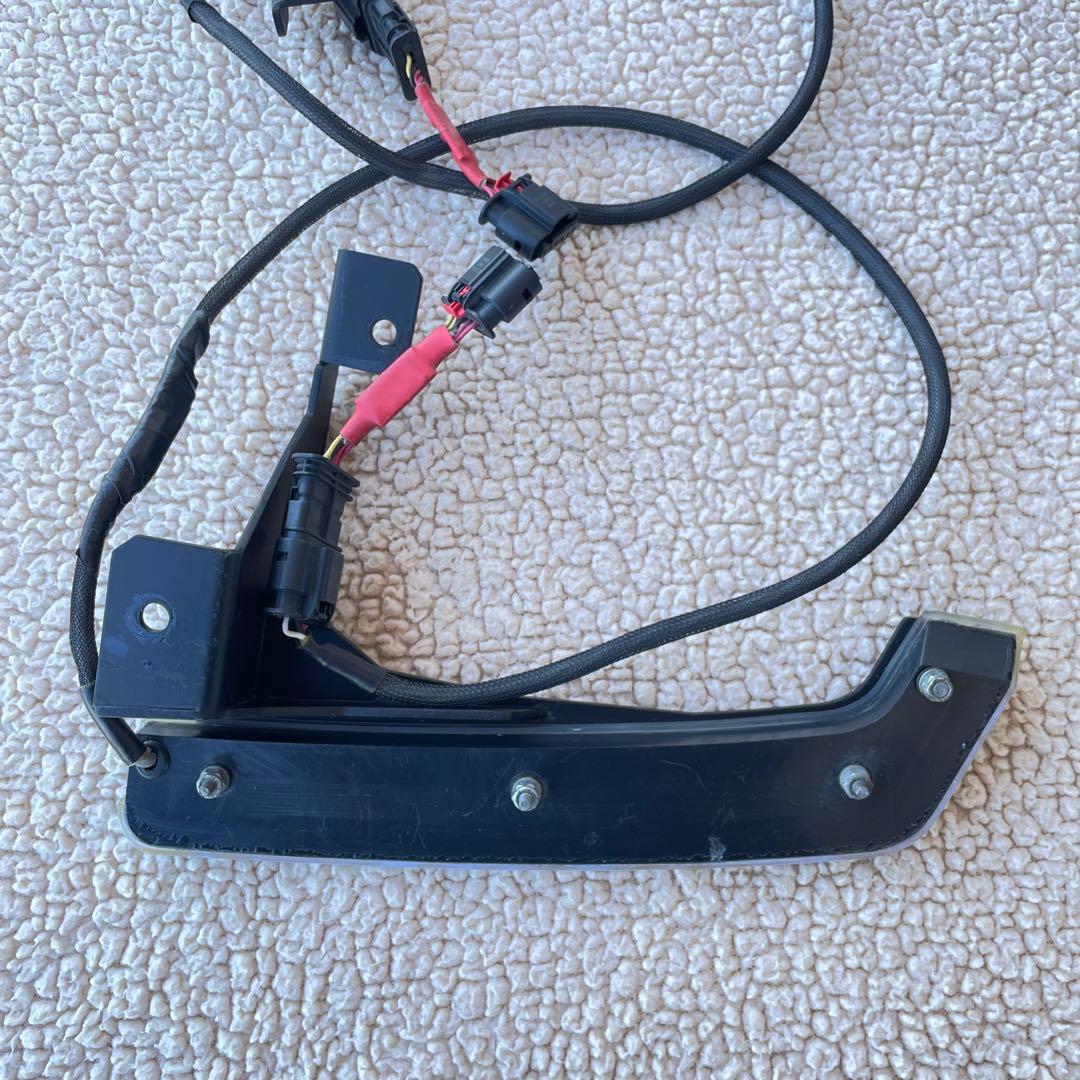 ぽ*む様 Jeep ラングラー JL DRL シーケンシャル デイライト