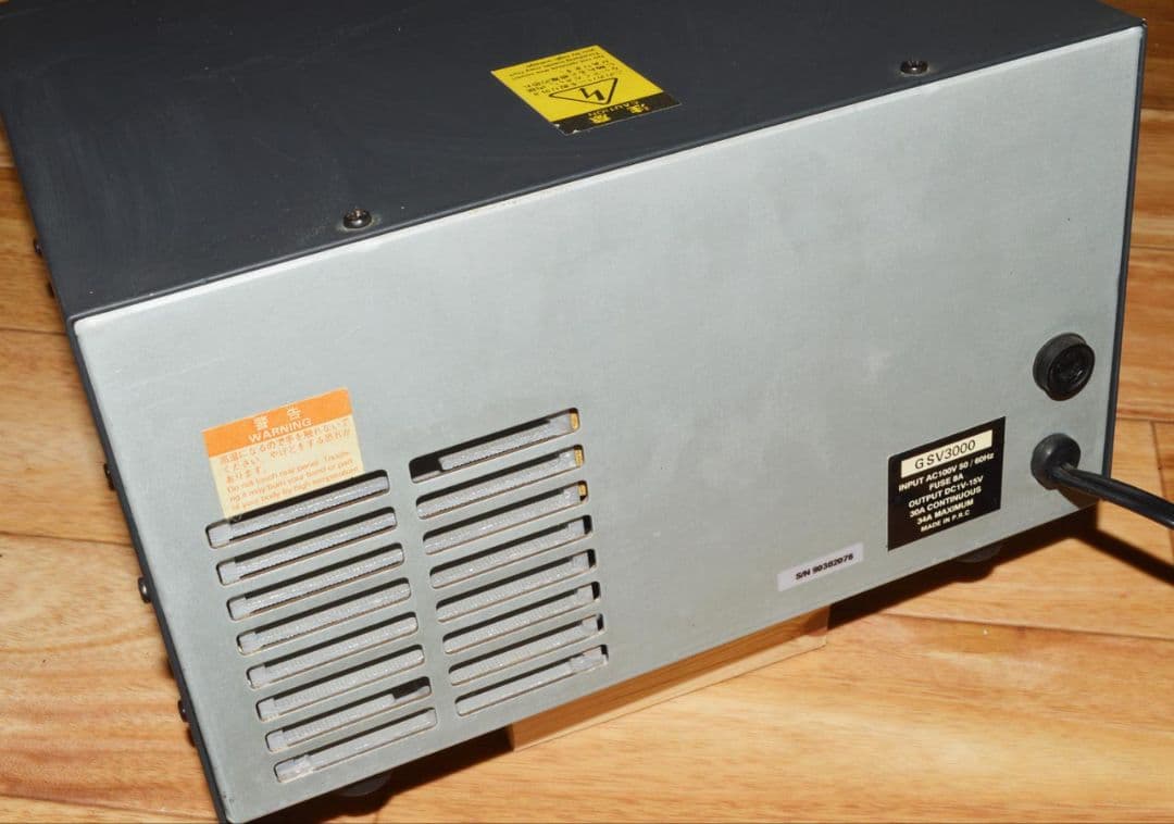 GSV3000　最大電流34A 0.86V〜15V可変 DC電源