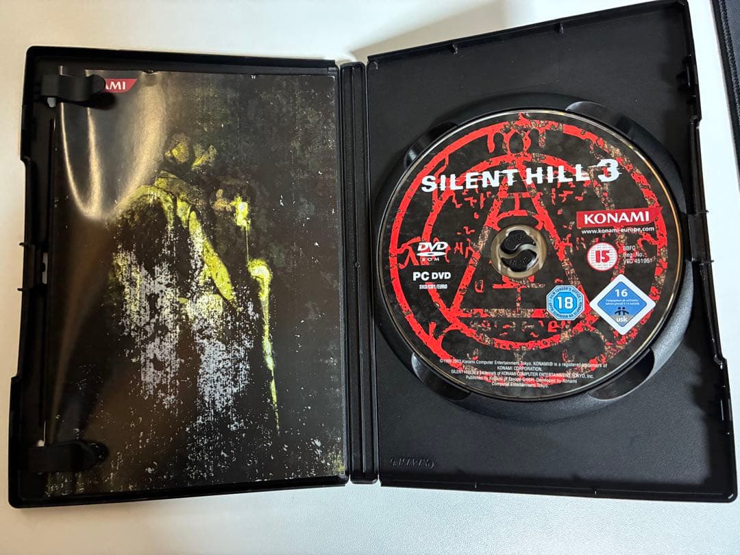 【希少】PC版 サイレントヒル3 欧州版 SILENT HILL 3 UK版