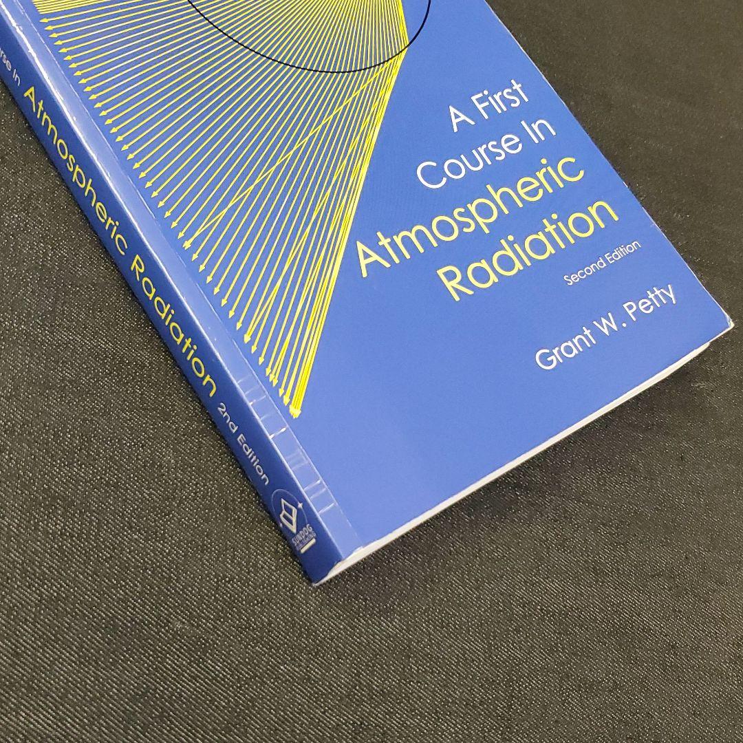 洋書 SE Atmospheric Radiation